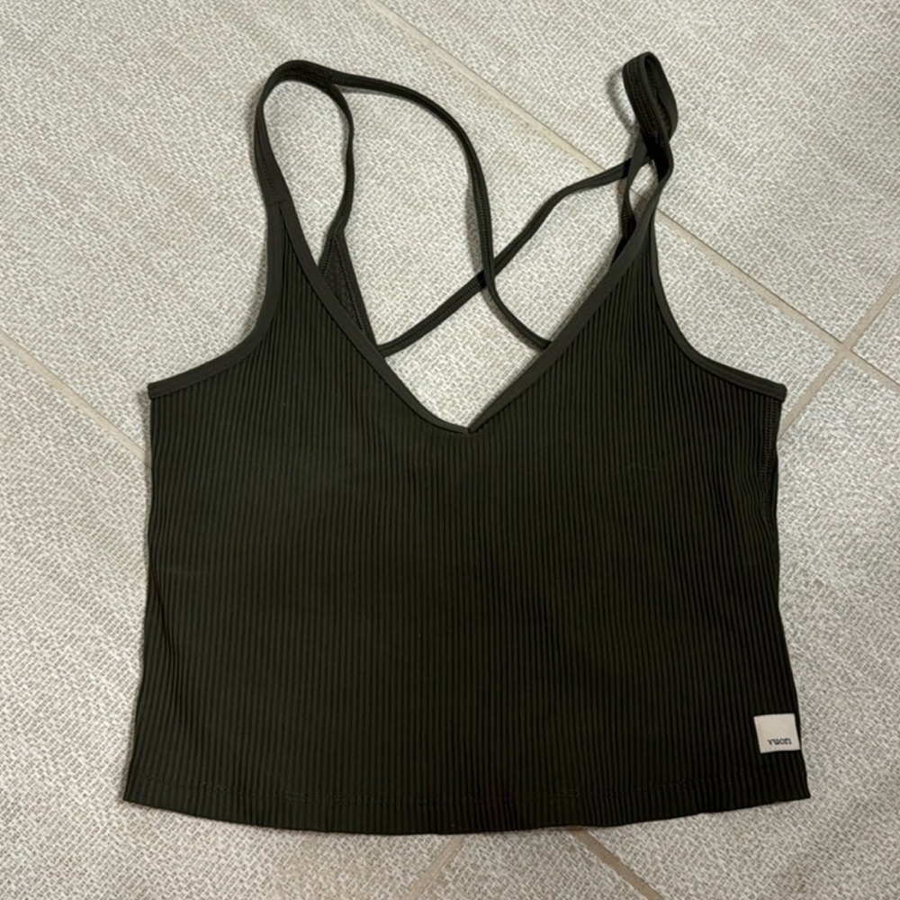 Wore once! Vuori Tank